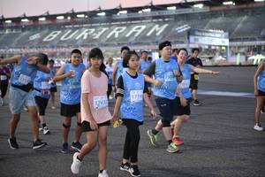 BIB: 51023, 52725
                            <button type="button" onclick="openModal(10463983)" class="btn btn-primary btn-sm float-right btn-popup" data-toggle="modal" data-target=".modal-high-quality">
                        <i class="fas fa-shopping-cart"></i> Add to Cart
                    </button>
                                            <button type="button" onclick="isThisMe(10463983, true)" class="btn btn-success btn-sm float-right btn-popup btn-isme hidden" data-toggle="tooltip" data-placement="bottom" title="นี่คือรูปของคุณใช่ไหม คลิกที่นี่เพื่อเอาเข้าอัลบั้ม">
                        <i class="fas fa-plus"></i> Add to album
                    </button>
                    <button type="button" onclick="isThisMe(10463983, false)" class="btn btn-warning btn-sm float-right btn-popup btn-isnotme hidden">
                        <i class="fas fa-ban"></i> Remove from album
                    </button>